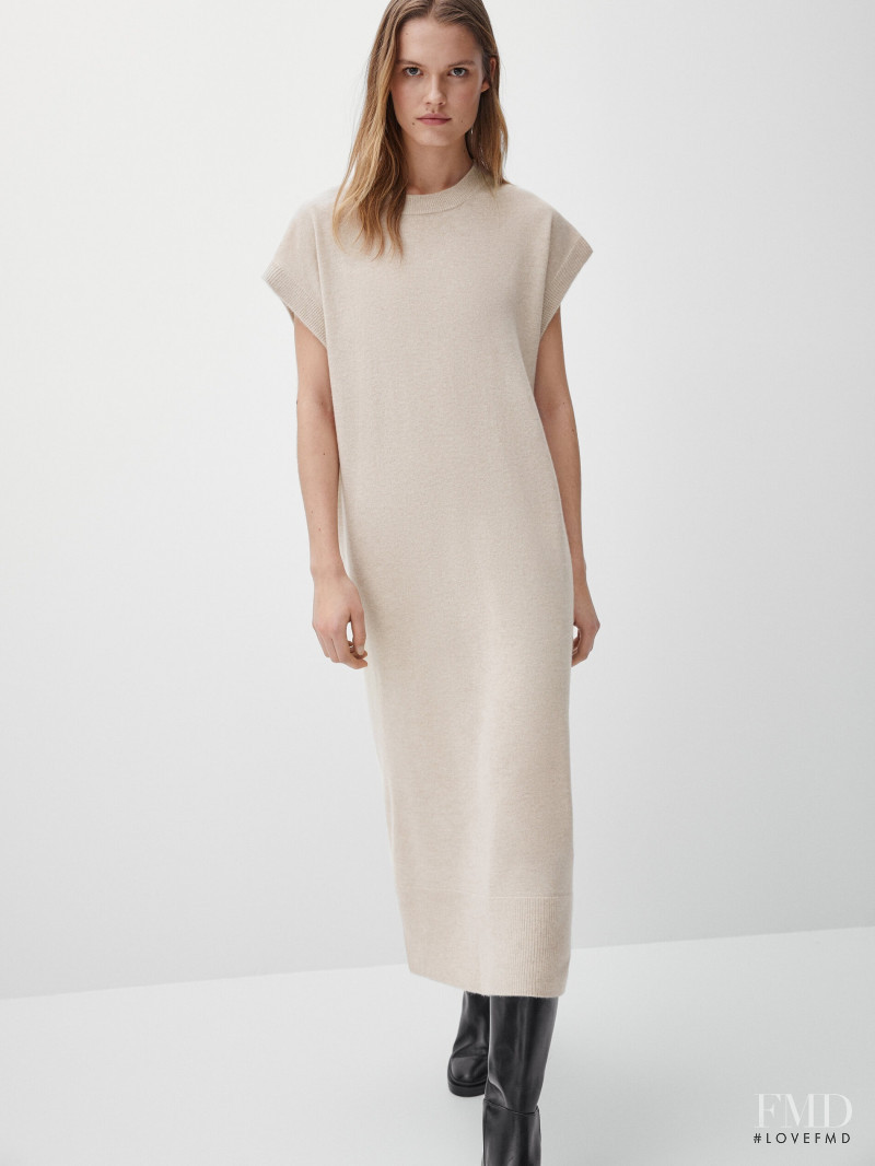 Elsemarie Riis featured in  the Massimo Dutti catalogue for Winter 2021