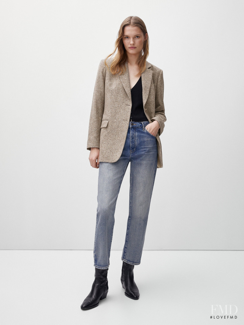 Elsemarie Riis featured in  the Massimo Dutti catalogue for Winter 2021