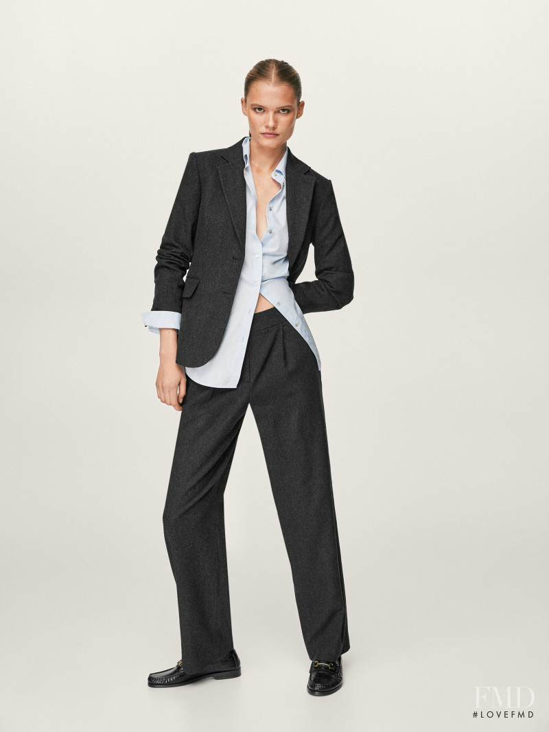 Elsemarie Riis featured in  the Massimo Dutti catalogue for Winter 2021