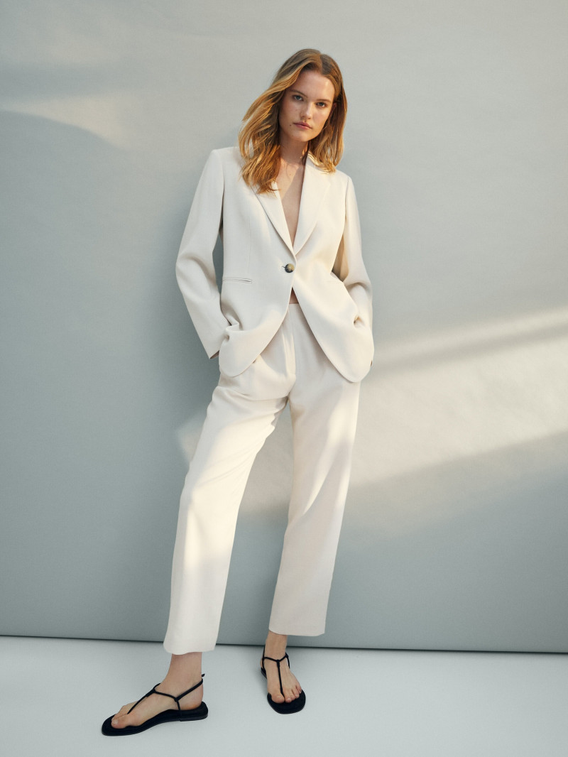 Elsemarie Riis featured in  the Massimo Dutti catalogue for Winter 2021