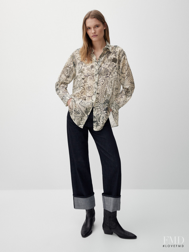 Elsemarie Riis featured in  the Massimo Dutti catalogue for Winter 2021