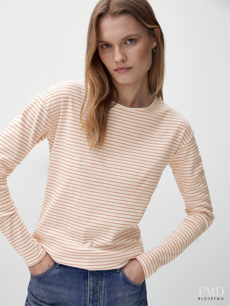 Elsemarie Riis featured in  the Massimo Dutti catalogue for Winter 2021
