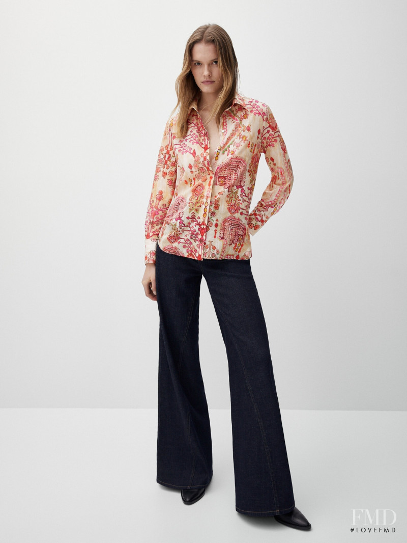 Elsemarie Riis featured in  the Massimo Dutti catalogue for Winter 2021