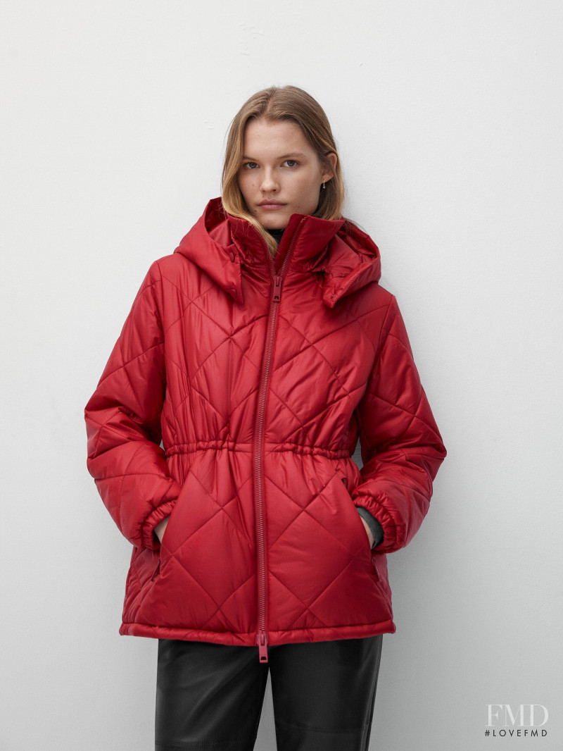 Elsemarie Riis featured in  the Massimo Dutti catalogue for Winter 2021