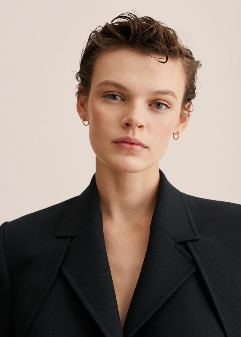 Cara Taylor featured in  the Mango catalogue for Spring/Summer 2022