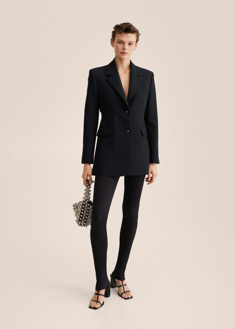 Cara Taylor featured in  the Mango catalogue for Spring/Summer 2022