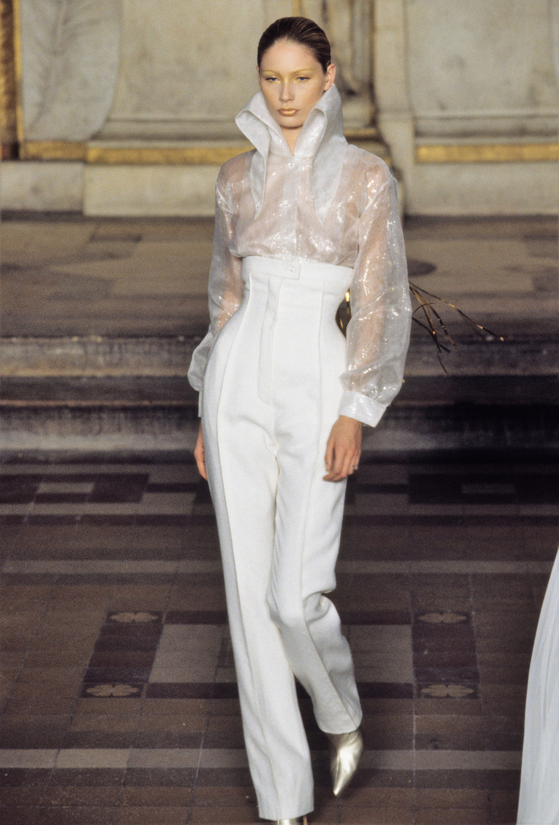 Givenchy Haute Couture fashion show for Spring/Summer 1997