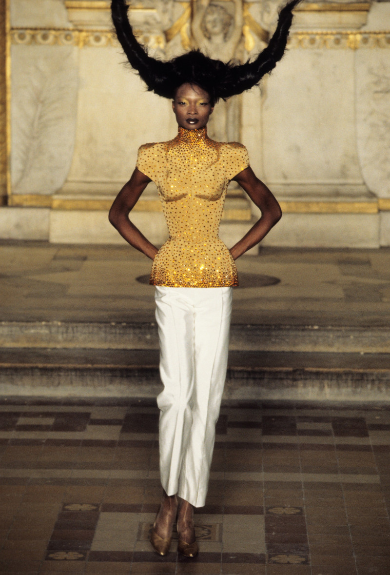 Givenchy Haute Couture fashion show for Spring/Summer 1997