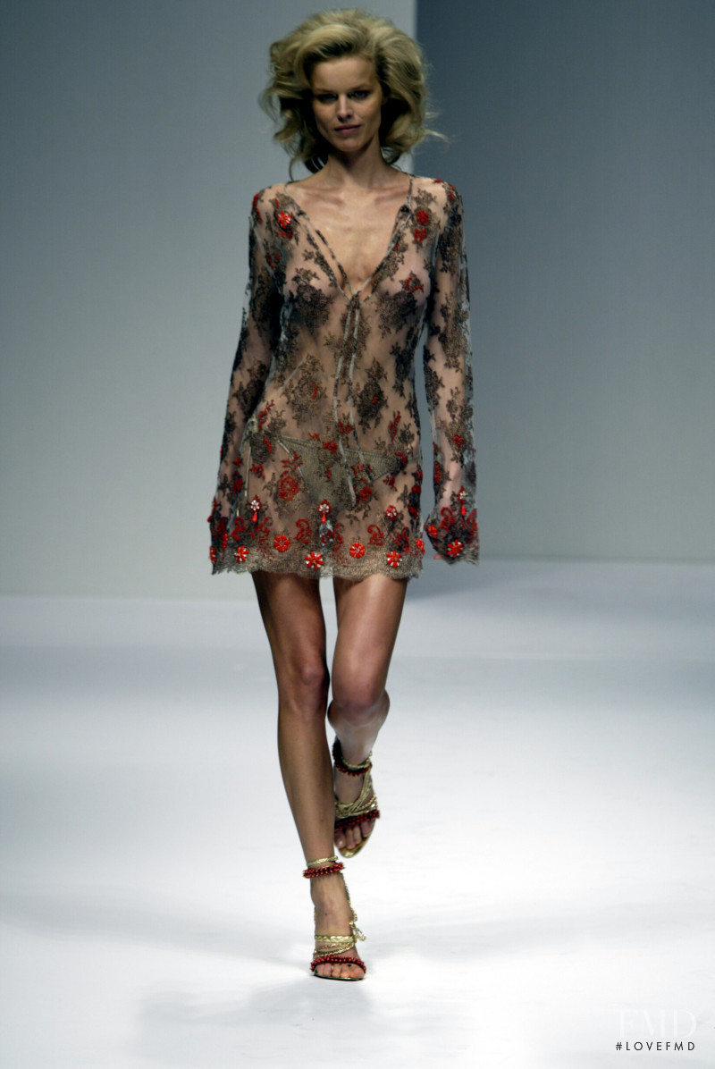 Eva Herzigova featured in  the Borbonese fashion show for Spring/Summer 2003