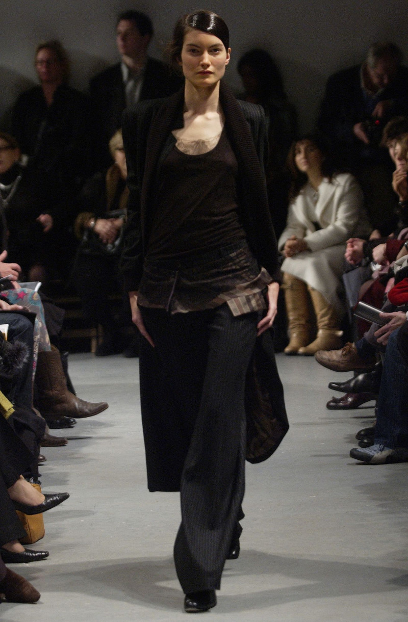 Anne Valerie Hash fashion show for Spring/Summer 2004