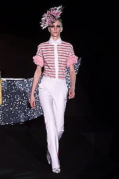 Antonio Berardi fashion show for Autumn/Winter 2001