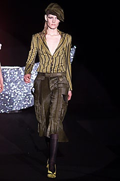 Antonio Berardi fashion show for Autumn/Winter 2001