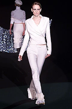 Antonio Berardi fashion show for Autumn/Winter 2001