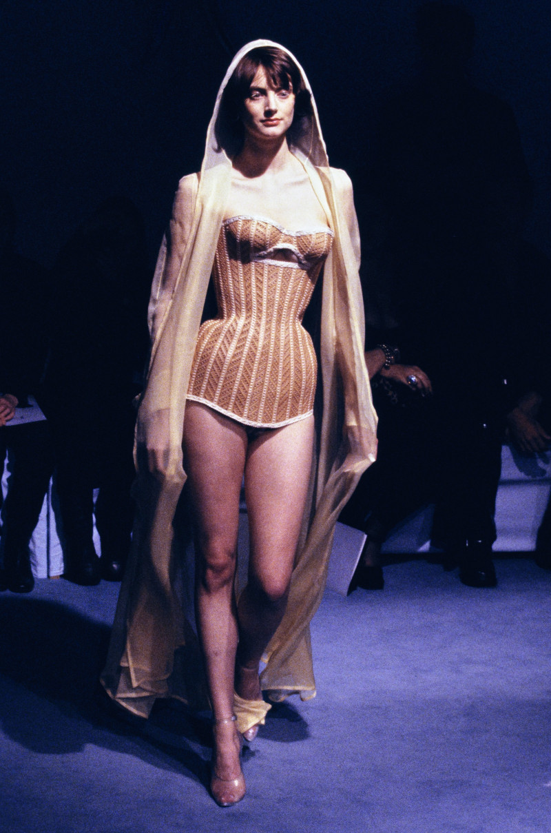 Mugler fashion show for Spring/Summer 1998