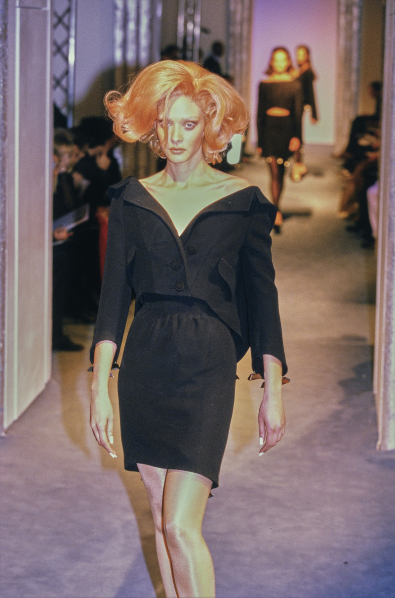 Mugler fashion show for Spring/Summer 1998