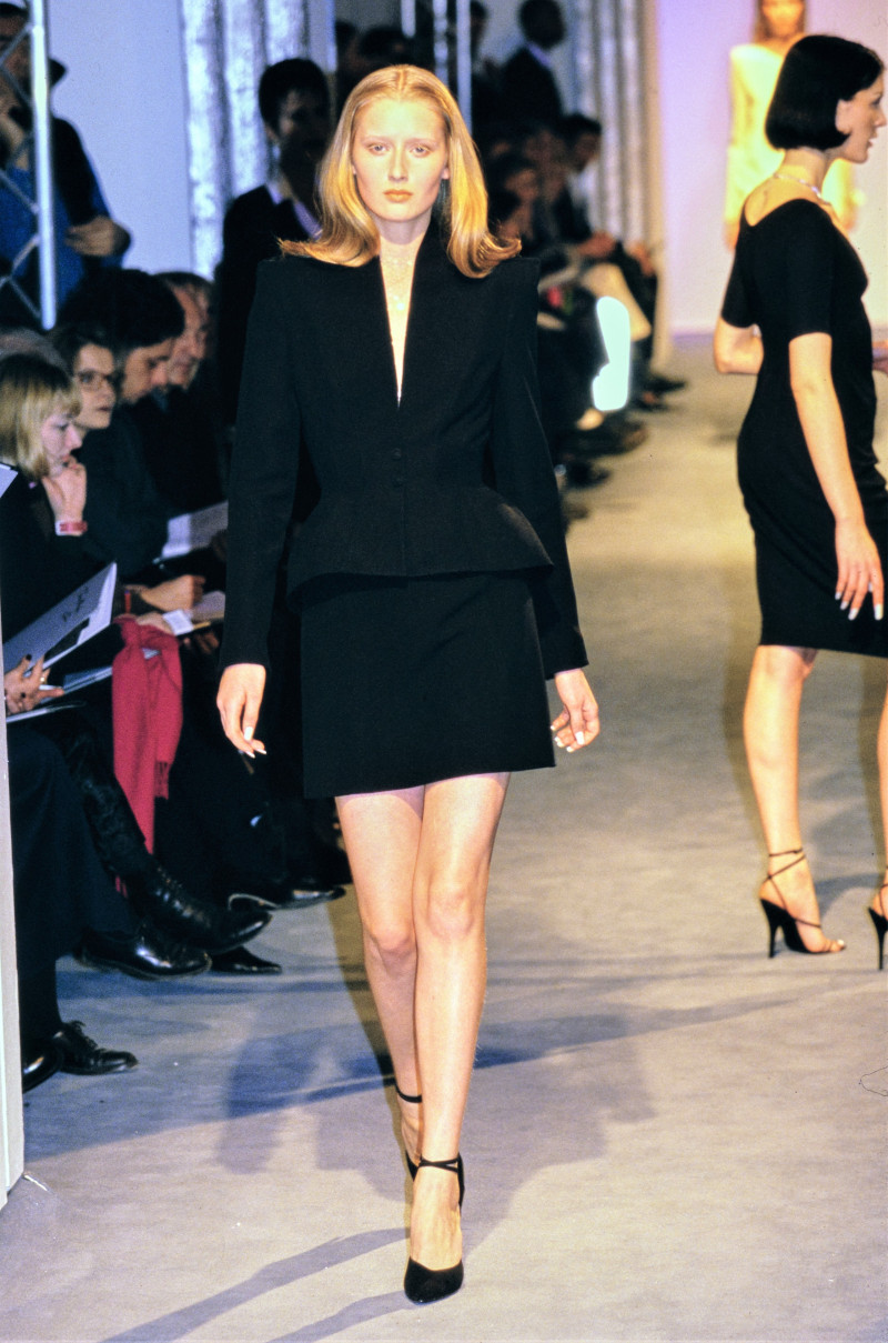 Mugler fashion show for Spring/Summer 1998