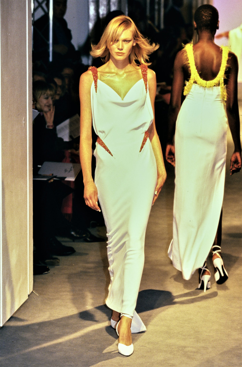 Mugler fashion show for Spring/Summer 1998