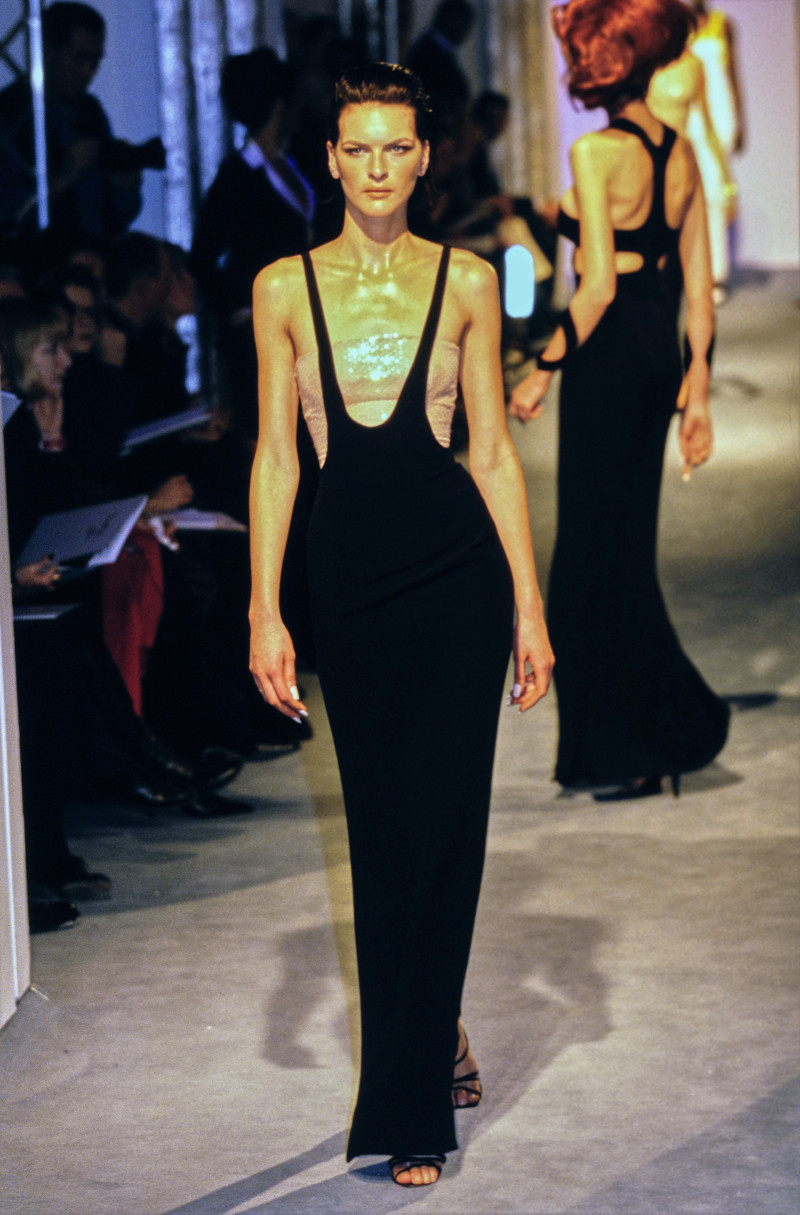 Mugler fashion show for Spring/Summer 1998