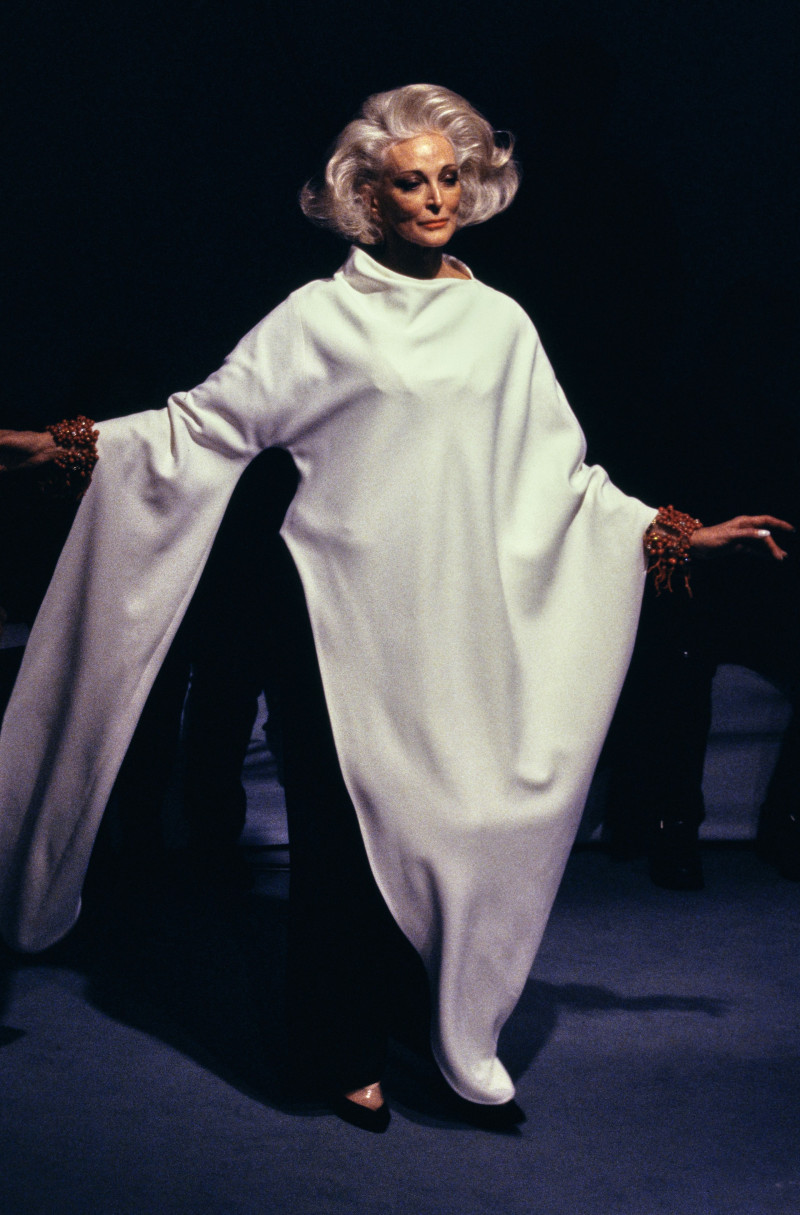 Mugler fashion show for Spring/Summer 1998