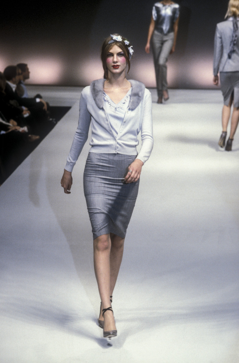 Angela Lindvall featured in  the Blumarine fashion show for Autumn/Winter 1998