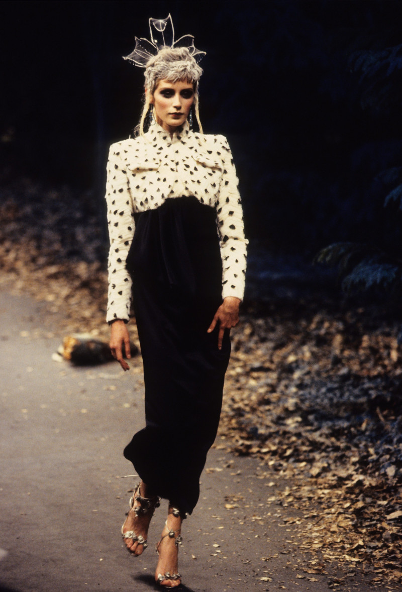 Givenchy Haute Couture fashion show for Autumn/Winter 1996