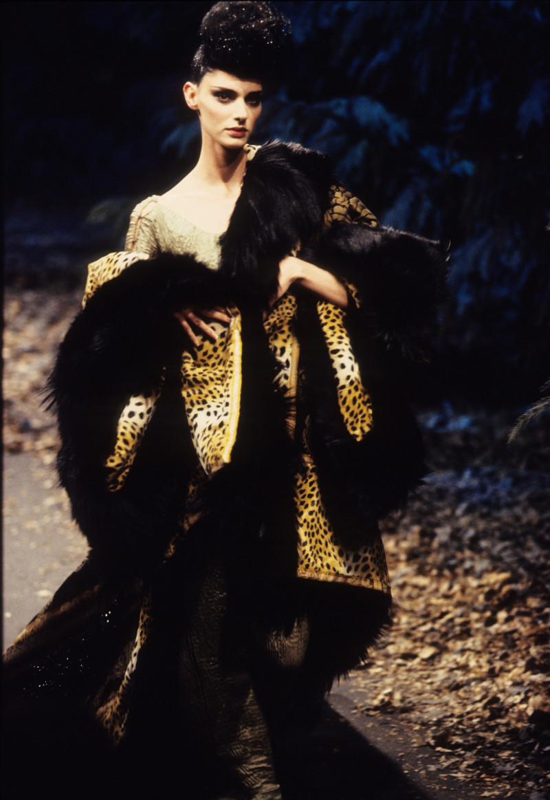 Givenchy Haute Couture fashion show for Autumn/Winter 1996