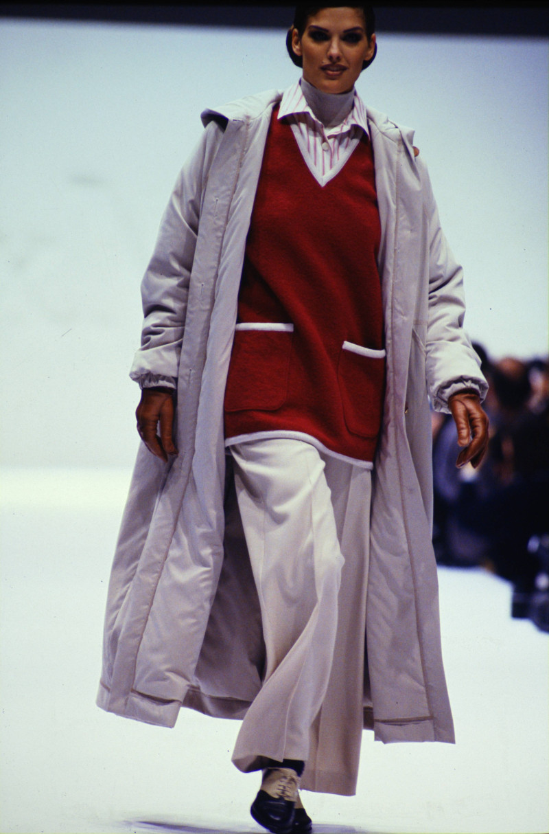 Shana Zadrick featured in  the Max Mara fashion show for Autumn/Winter 1993