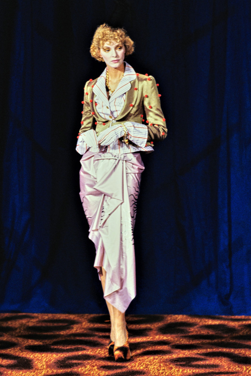 Simonetta Gianfelici featured in  the Vivienne Westwood fashion show for Spring/Summer 1994