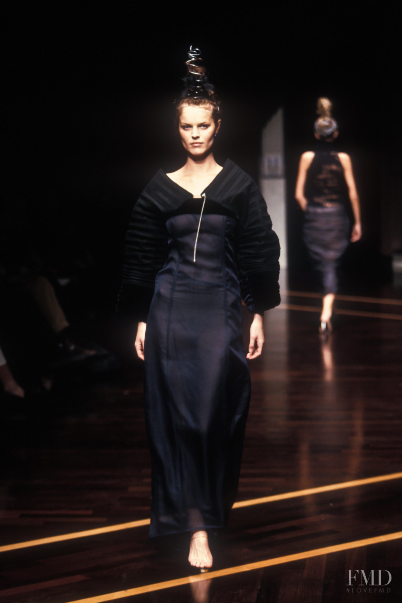 Eva Herzigova featured in  the Gianfranco Ferré fashion show for Autumn/Winter 1999