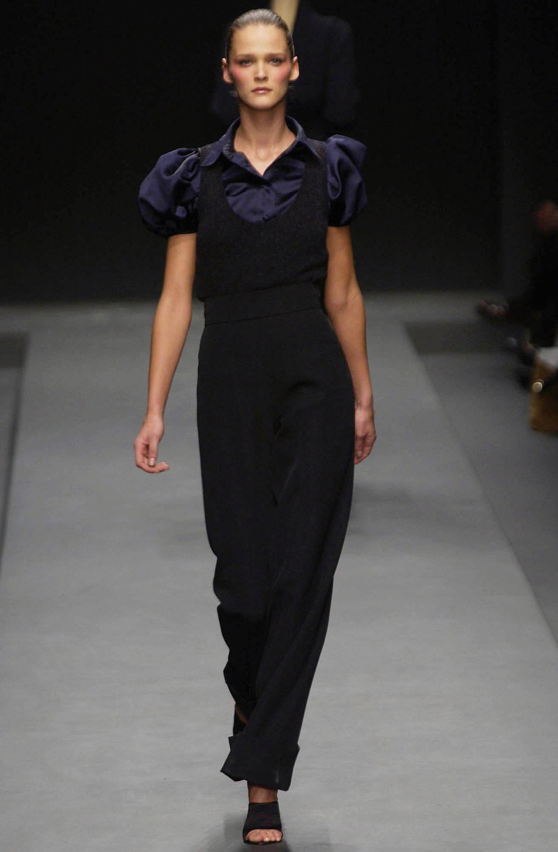 Prada fashion show for Autumn/Winter 2002