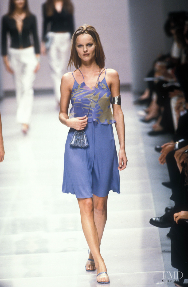 Eva Herzigova featured in  the Giorgio Armani fashion show for Spring/Summer 2000