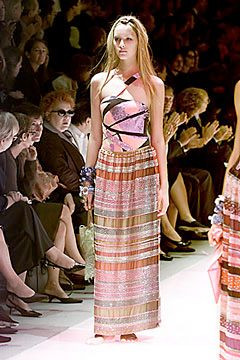 Giorgio Armani fashion show for Spring/Summer 2000