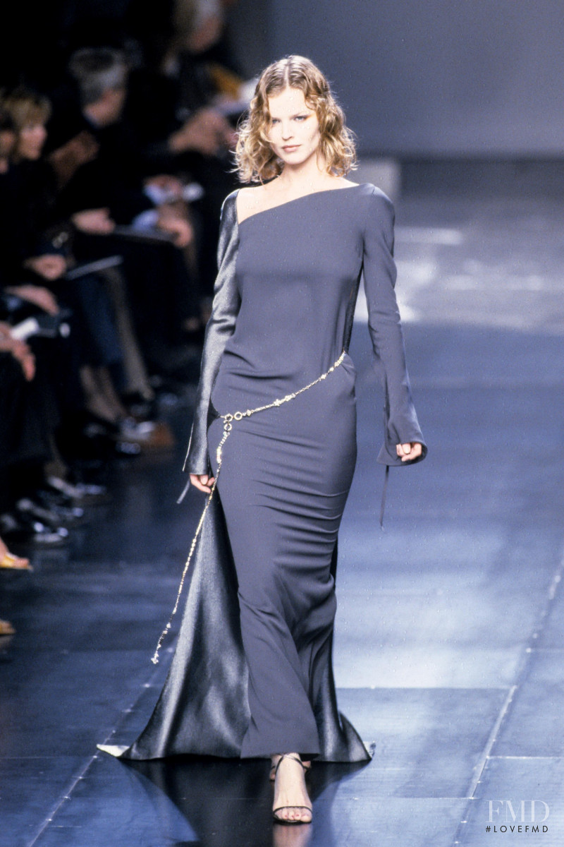Eva Herzigova featured in  the Gianfranco Ferré fashion show for Autumn/Winter 1998