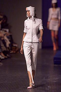 Antonio Berardi fashion show for Spring/Summer 2000