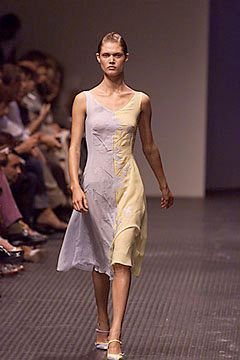 Antonio Berardi fashion show for Spring/Summer 2000
