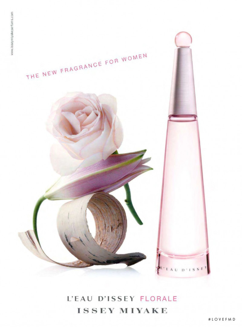Issey Miyake L\'Eau D\'Issey Florale Fragrance advertisement for Spring/Summer 2011