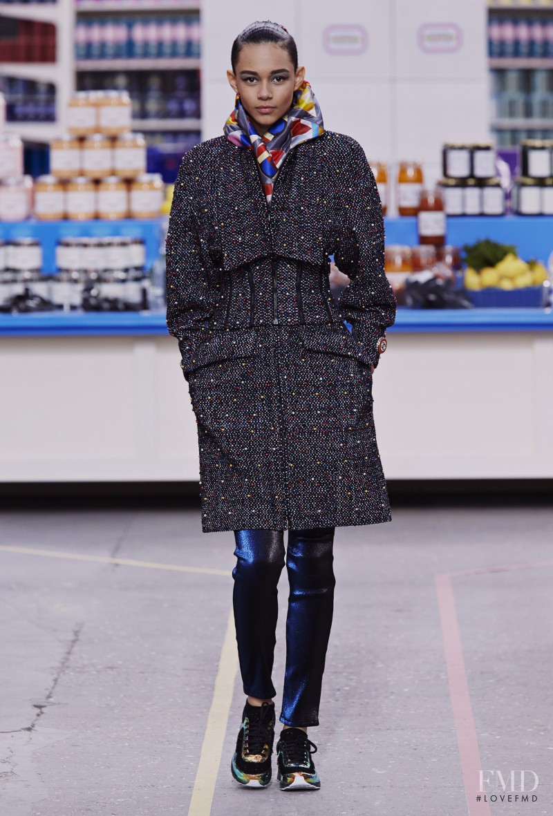 Binx Walton featured in  the Chanel fashion show for Autumn/Winter 2014