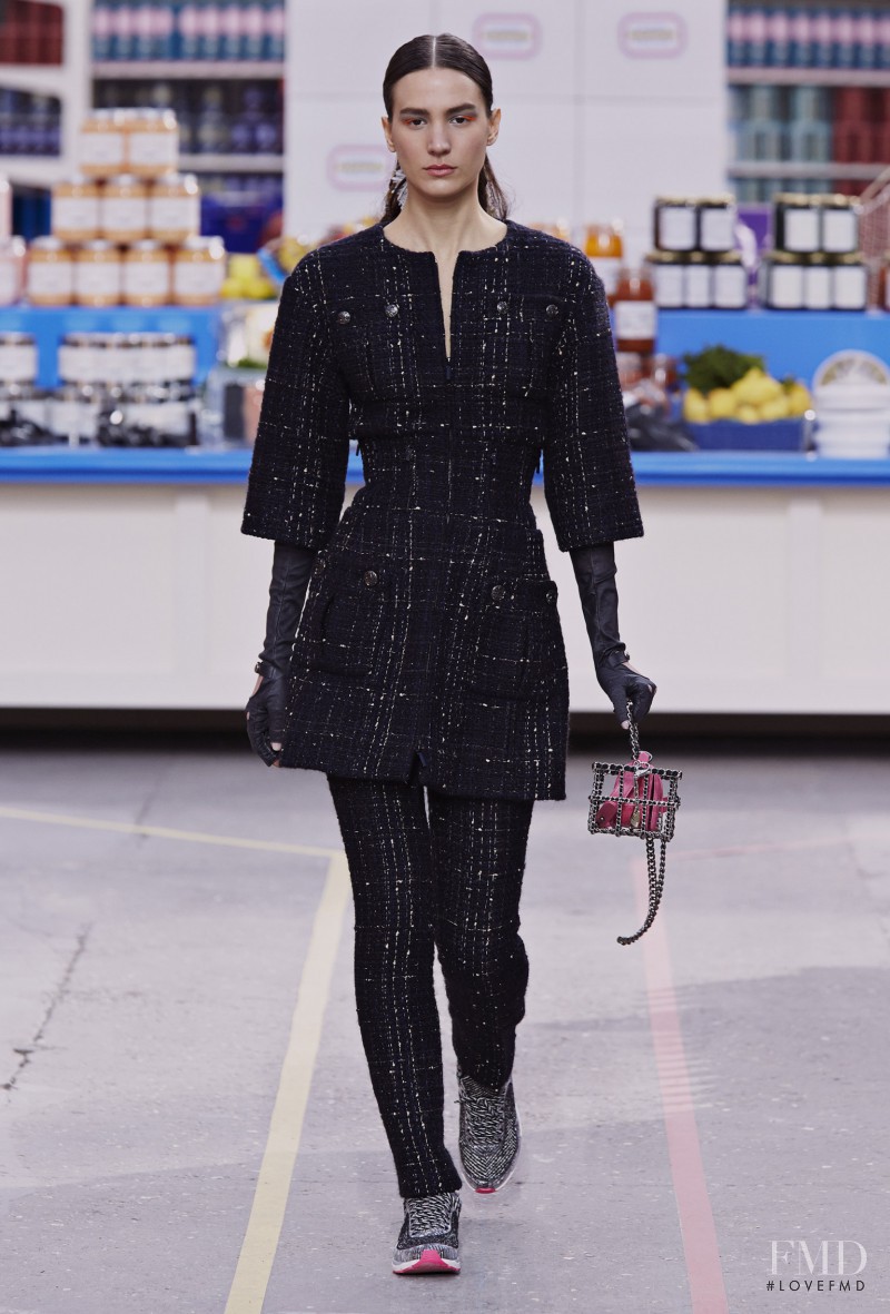 Mijo Mihaljcic featured in  the Chanel fashion show for Autumn/Winter 2014