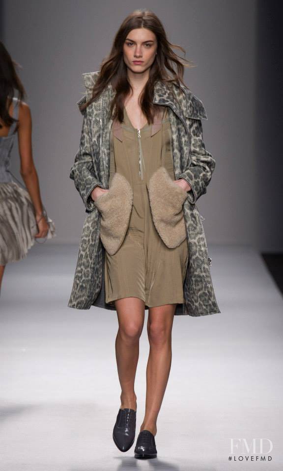 Vanessa Bruno fashion show for Autumn/Winter 2014