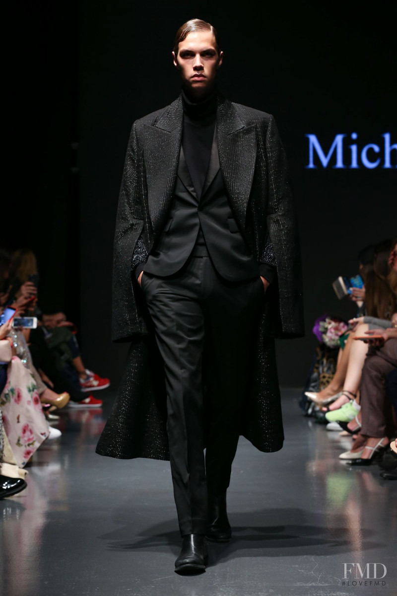 Michael Cinco fashion show for Autumn/Winter 2018