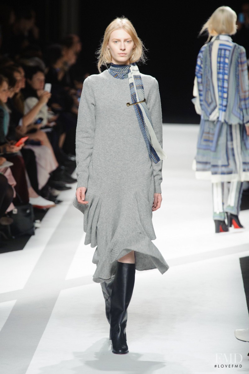 Julia Nobis featured in  the Sacai fashion show for Autumn/Winter 2014