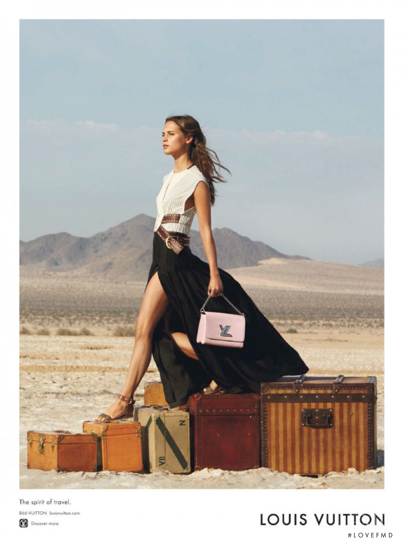 Louis Vuitton advertisement for Resort 2016