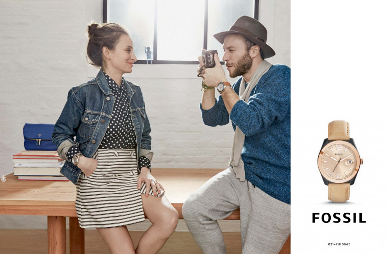 Fossil advertisement for Spring/Summer 2015