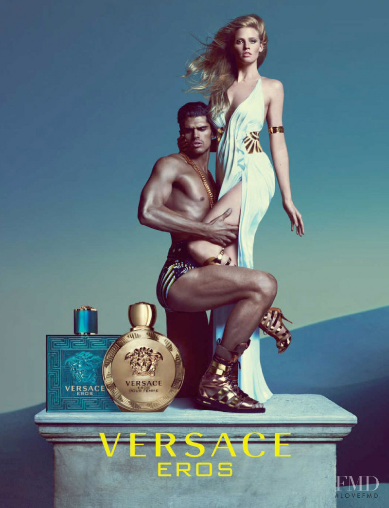 Lara Stone featured in  the Versace Fragrance Eros advertisement for Autumn/Winter 2016