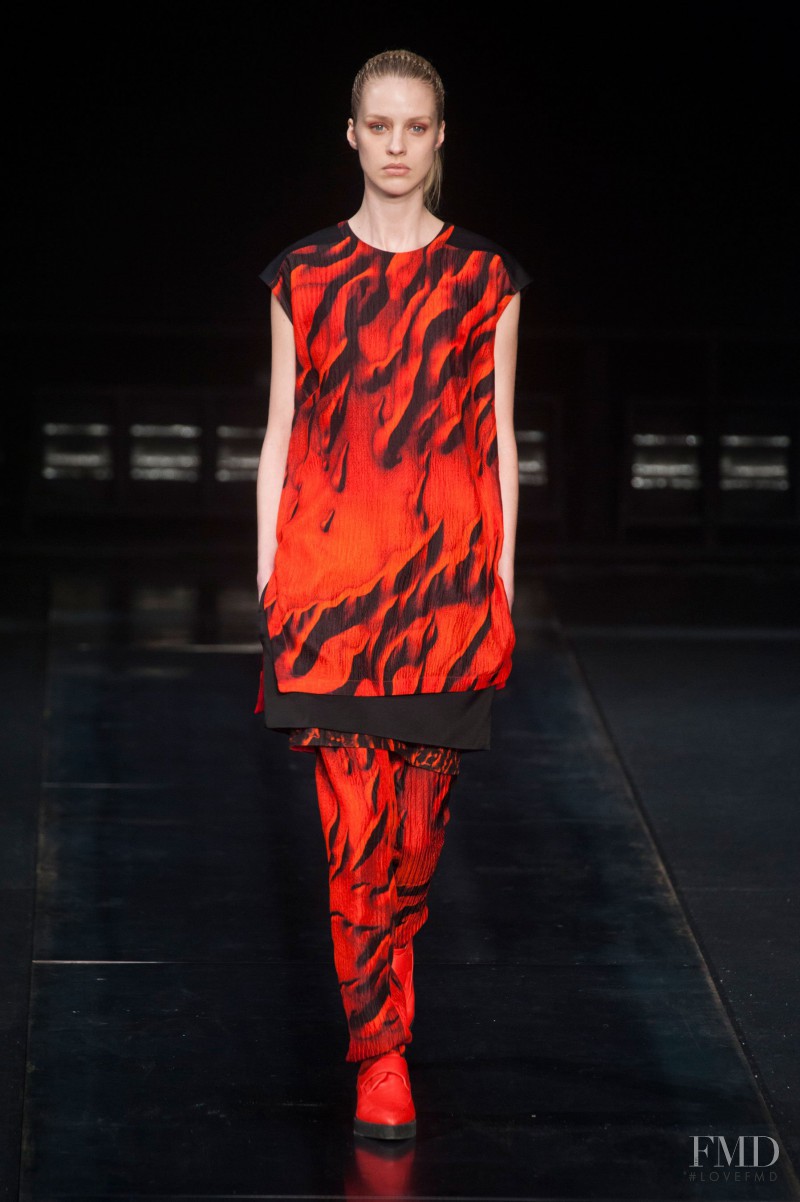 Julia Frauche featured in  the Helmut Lang fashion show for Autumn/Winter 2014