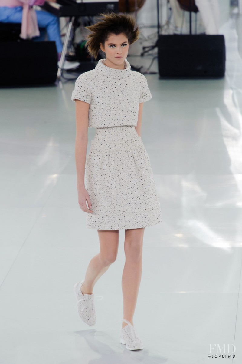 Estee Rammant featured in  the Chanel Haute Couture fashion show for Spring/Summer 2014