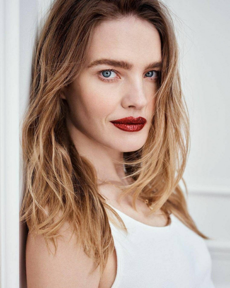 Natalia Vodianova featured in  the Guerlain advertisement for Spring/Summer 2022