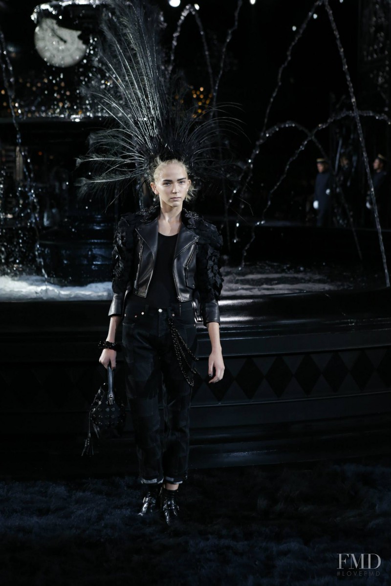 Samantha Bondurant featured in  the Louis Vuitton fashion show for Spring/Summer 2014