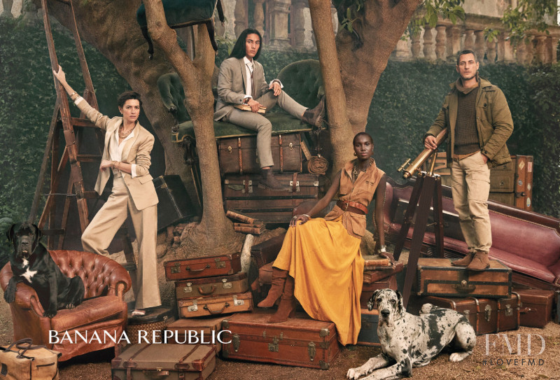 Banana Republic advertisement for Spring/Summer 2022