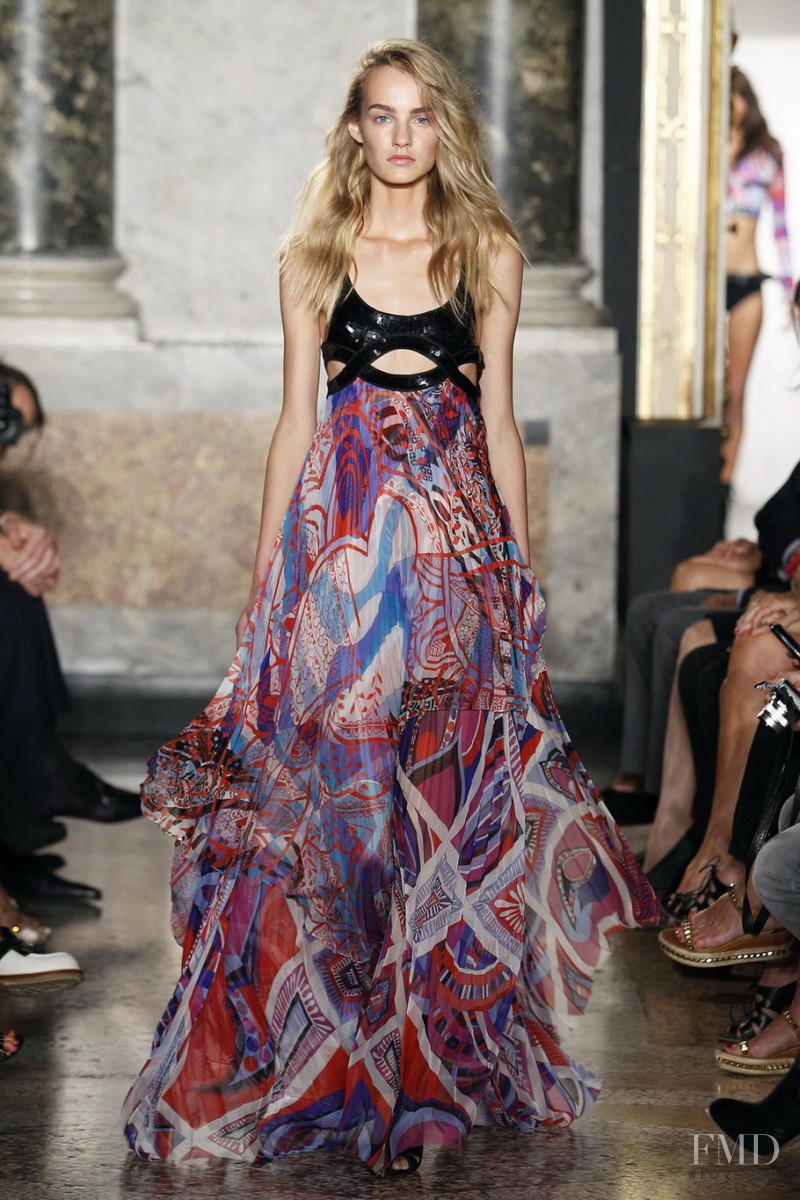 Maartje Verhoef featured in  the Pucci fashion show for Spring/Summer 2014